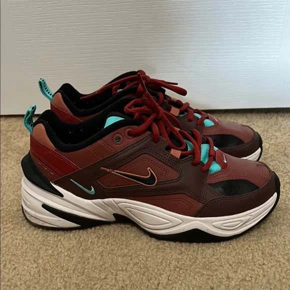 Nike Brown , burgundy and Black Sneakers with Cushioned Sole - Picture 4 of 6